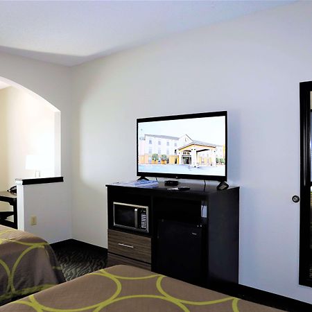 Super 8 By Wyndham High Point/Greensboro Ngoại thất bức ảnh