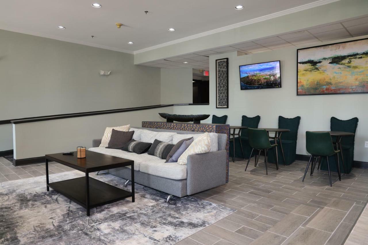 Super 8 By Wyndham High Point/Greensboro Ngoại thất bức ảnh