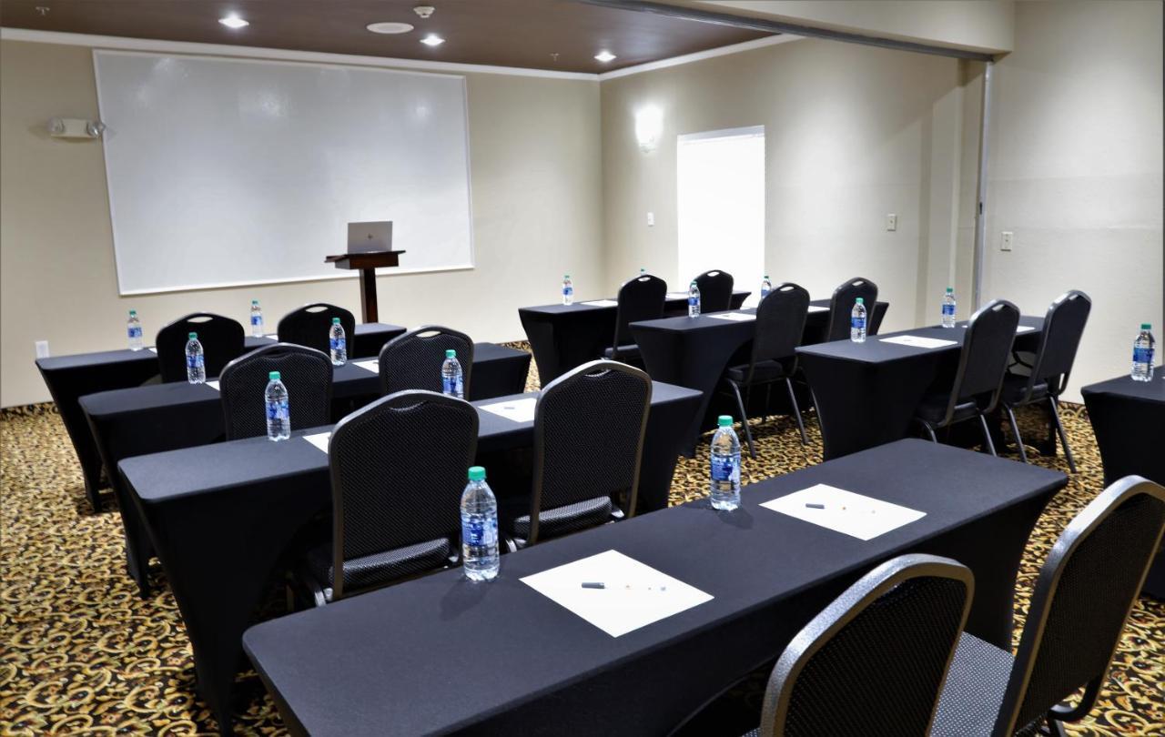 Super 8 By Wyndham High Point/Greensboro Ngoại thất bức ảnh
